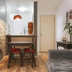 Espaçoso Em Pinheiros Ao Lado Do Metrô Apartamento